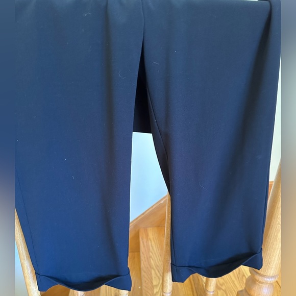 Chicos Black Capri Dress Pants  Roll Tab Cuff Sz 1.5 Zipper Front Pockets - Picture 13 of 14